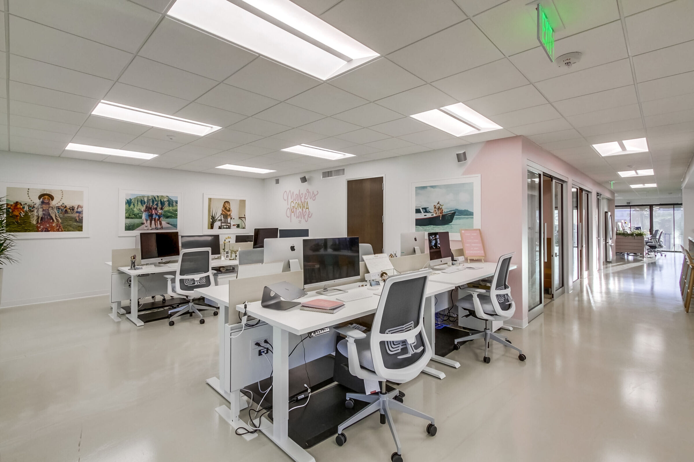 加州海滨办公室的"纯生活"设计-49