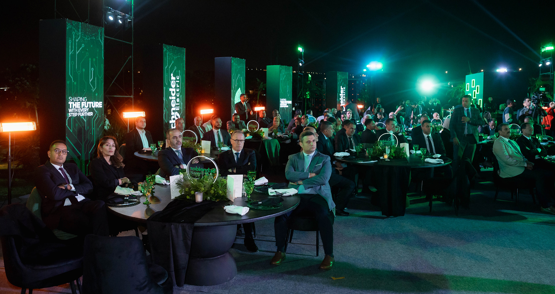 Schneider Electric EEC 2025-42