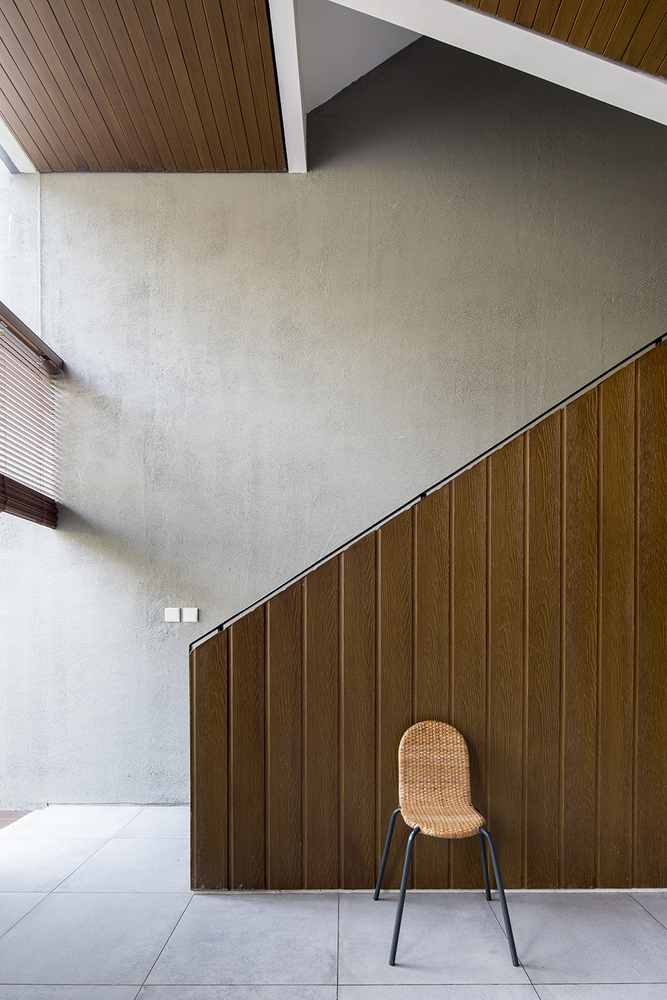 Skewed House  Atelier Riri-39