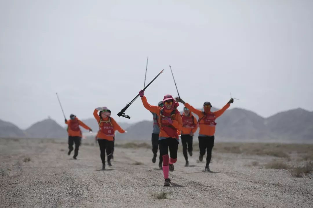 申远戈 5 挑战赛 | 戈壁徒步中的团队精神与设计亮点-64