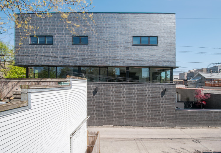 芝加哥光影交织的“剪切联排别墅”-4