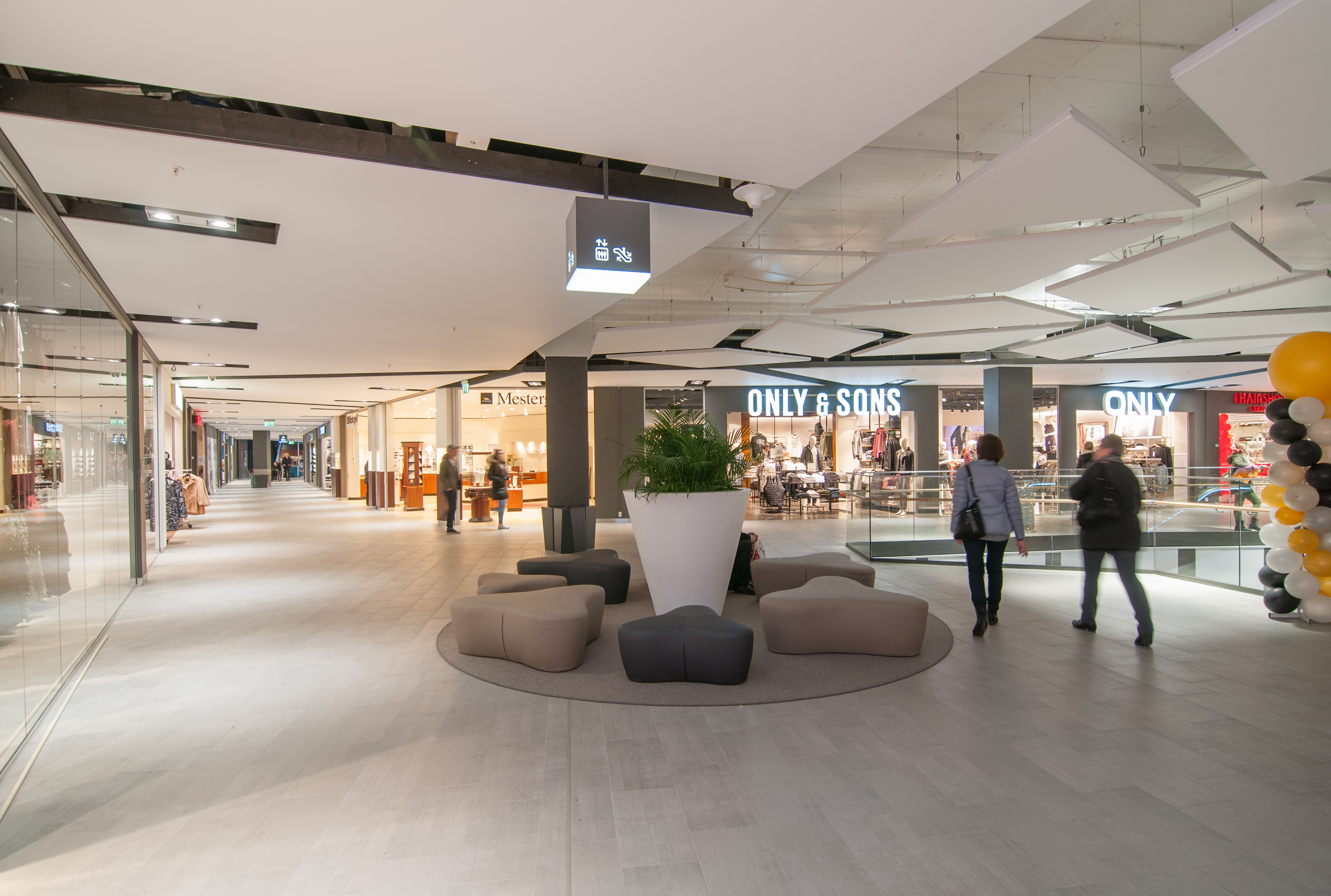 挪威最大购物中心,环保设计融入生活-8