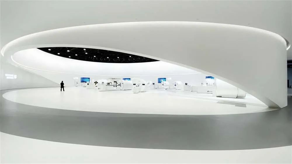 散文诗到椭圆  联影医疗展厅设计丨中国武汉丨VAVE Studio-0