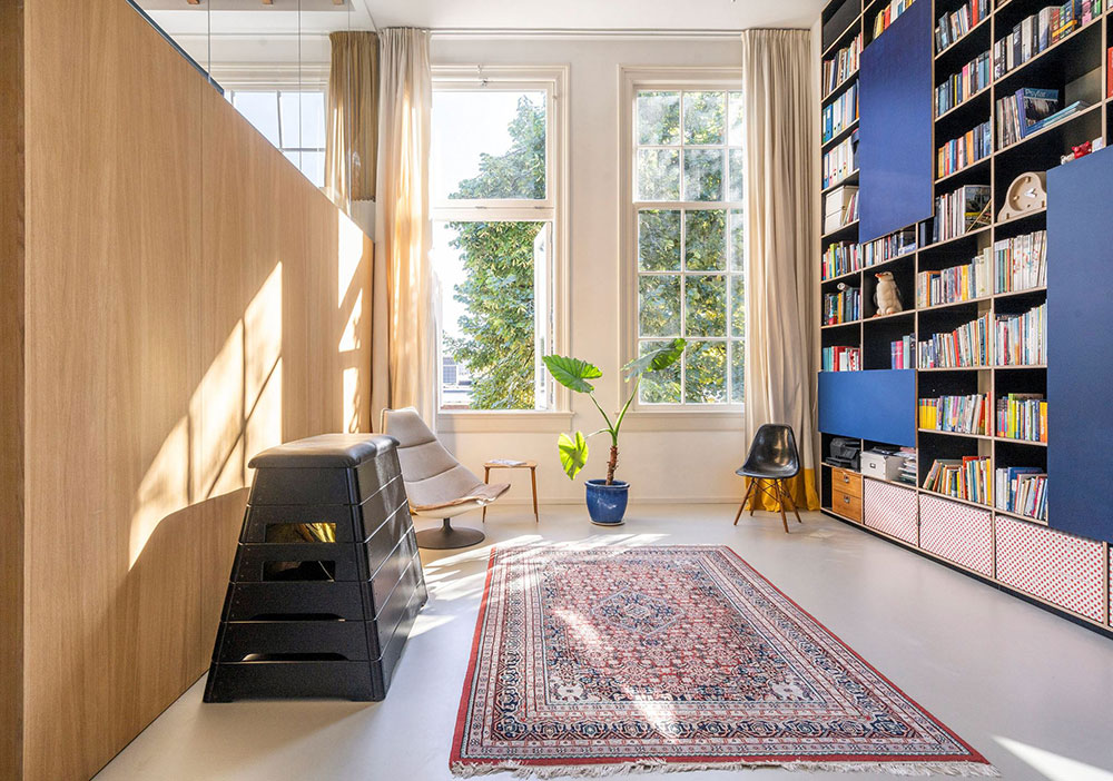 历史学校建筑改造的明亮工业风格荷兰阁楼-23