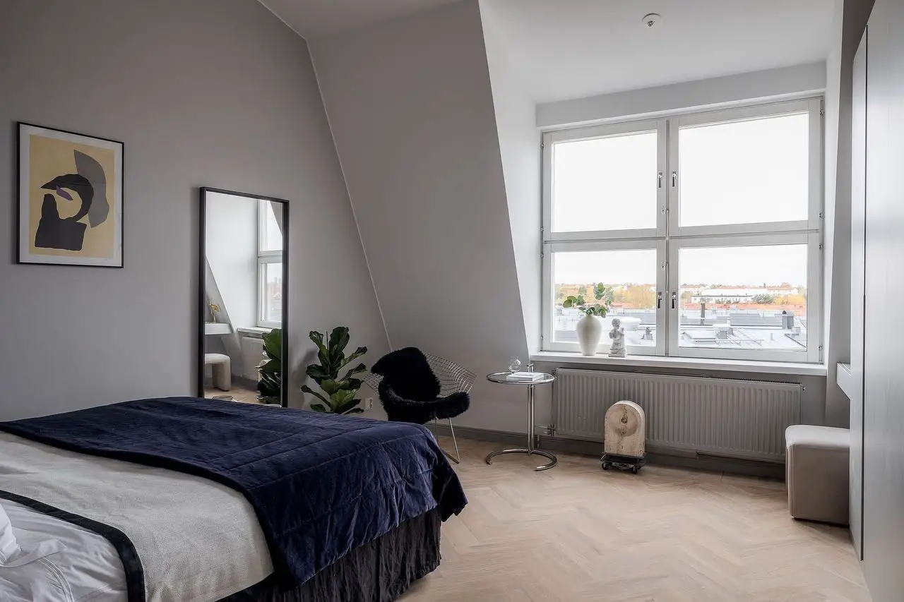 30 年代瑞典建筑中的温馨灰色家庭复式公寓-14