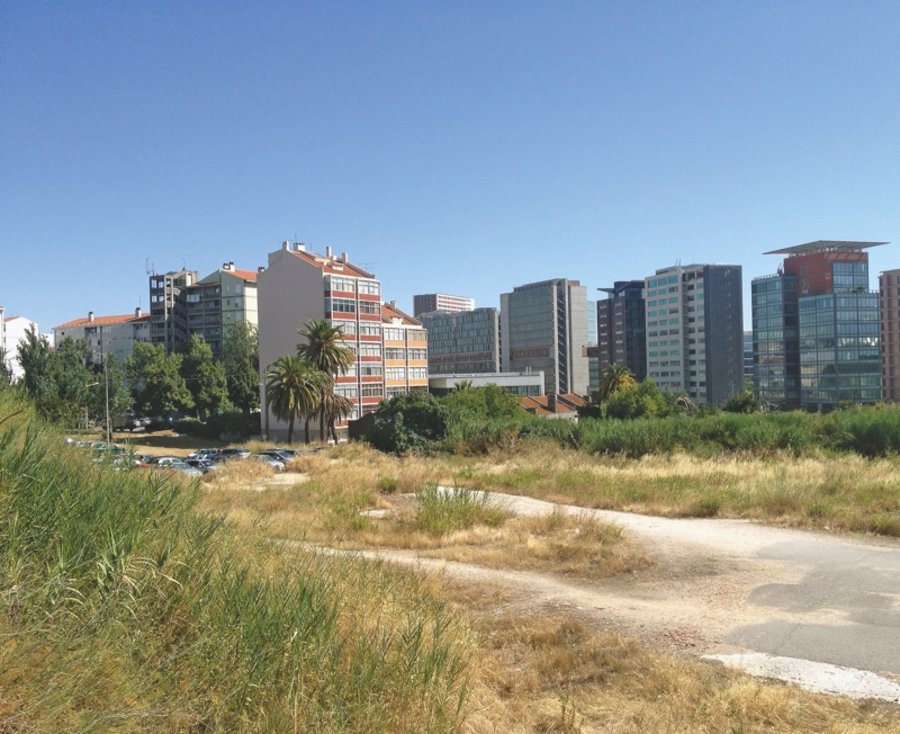 里斯本1998年世博会场地改造及城市更新项目丨葡萄牙里斯本丨多个规划小组（建筑师Nuno Portas等参与）-11