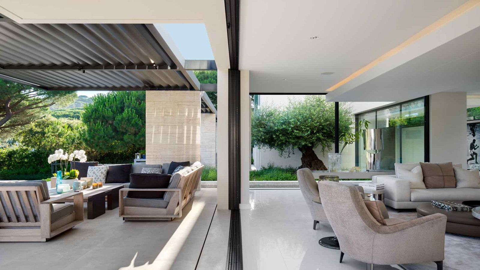 SAOTA设计的圣特罗佩住宅丨法国丨SAOTA（南非开普敦获奖建筑事务所）-12