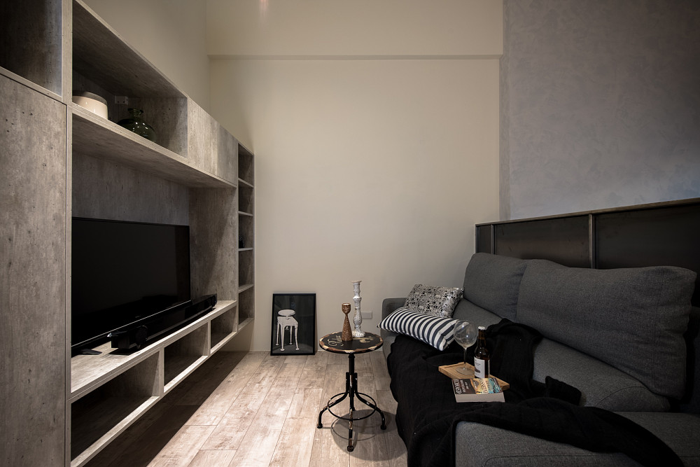 女性单身工业宅  寓子设计-4