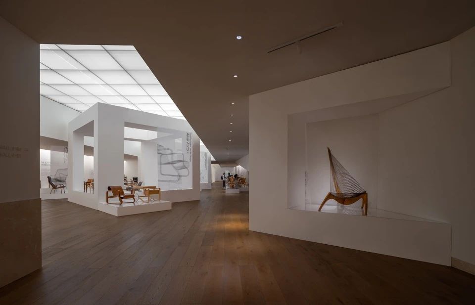 ZUO·座·坐·北欧坐具设计展丨中国丨任天建筑工作室-11