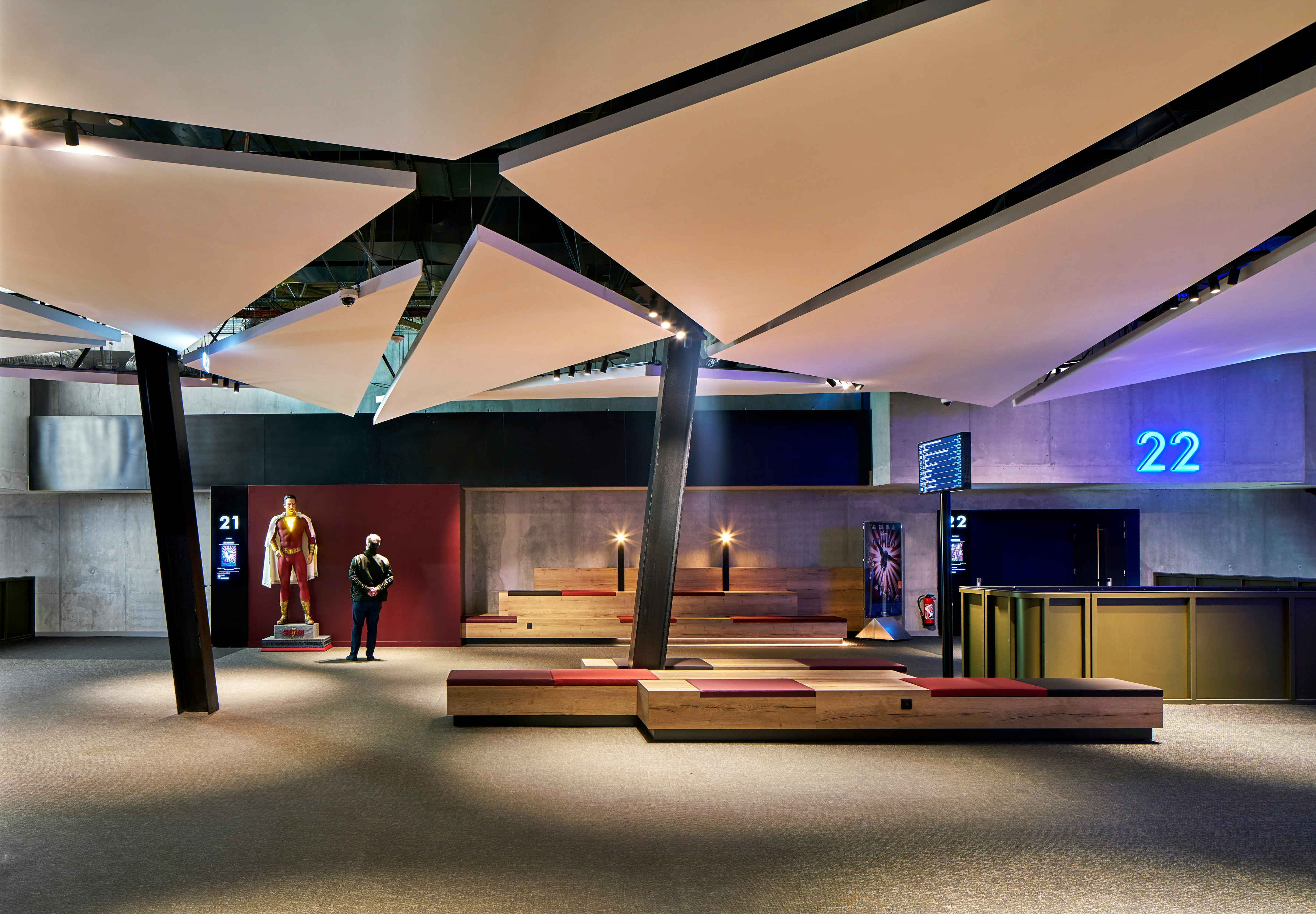 法国购物中心 UGC Ciné·Cité新型多厅影院-18