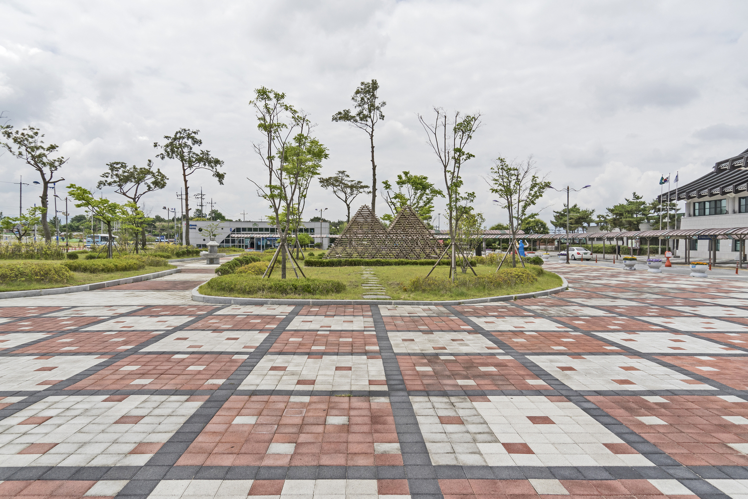 南原车站前的“山山”亭子-37