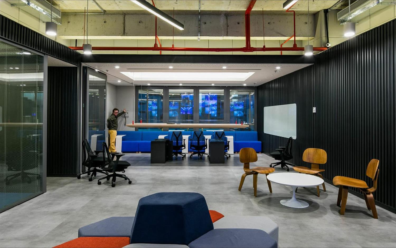 Viacom Brasil 办公室 | 创新设计与空间利用的完美结合-4