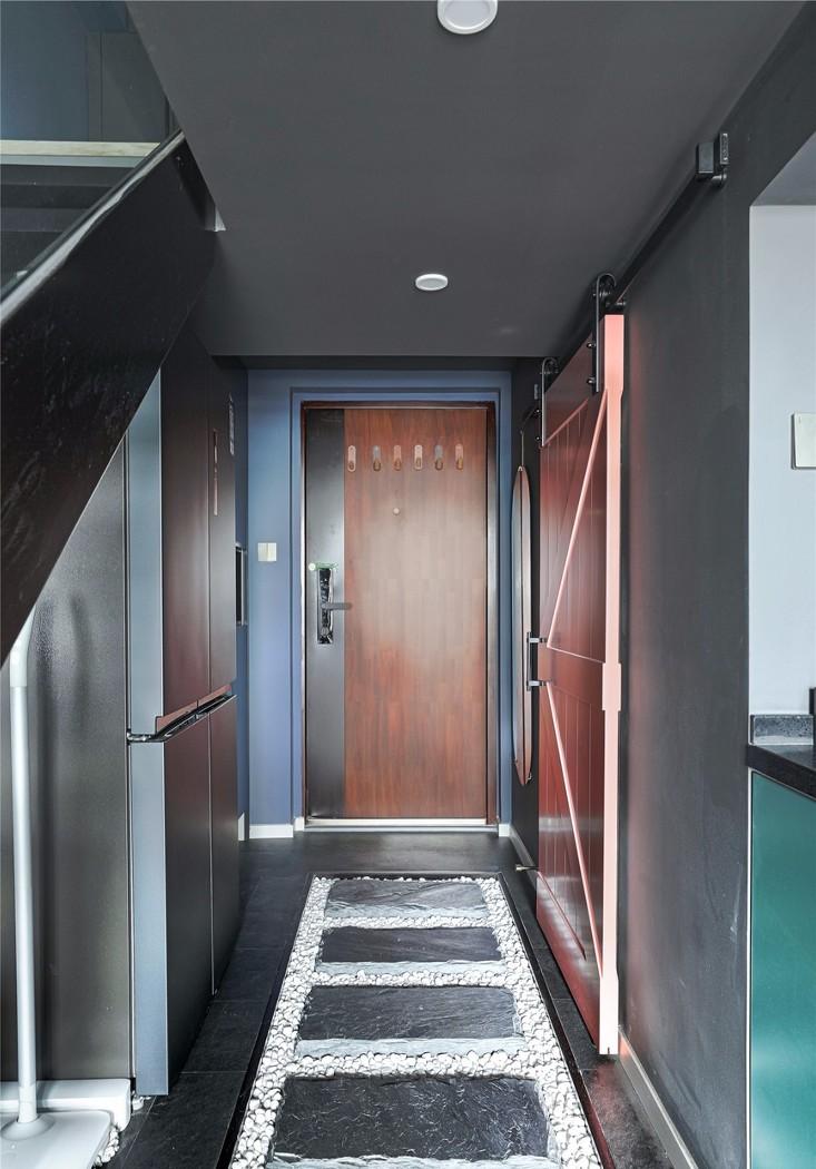 42㎡Loft 别墅,庭院式玄关、开放式厨房、电动投影幕布-0