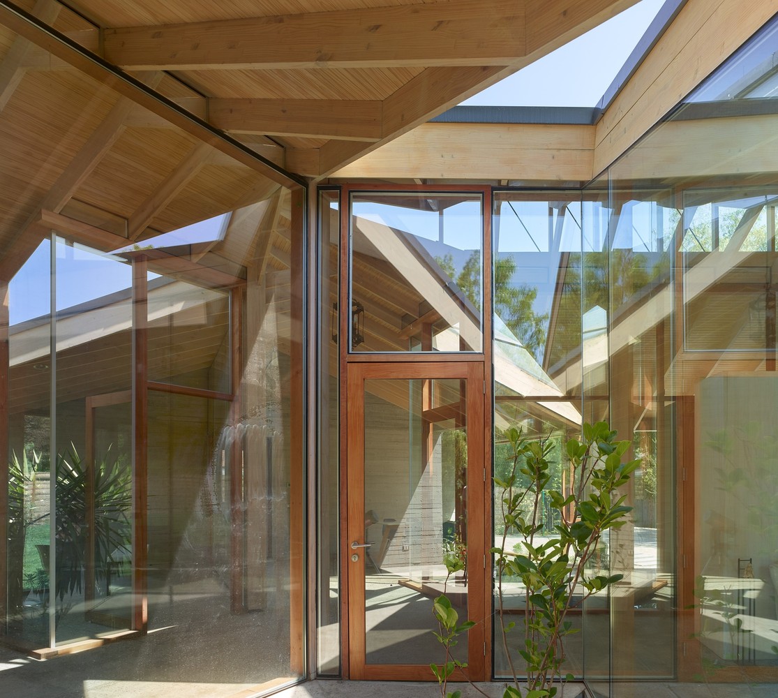 智利圣地亚哥郊区“天空之宅”-11