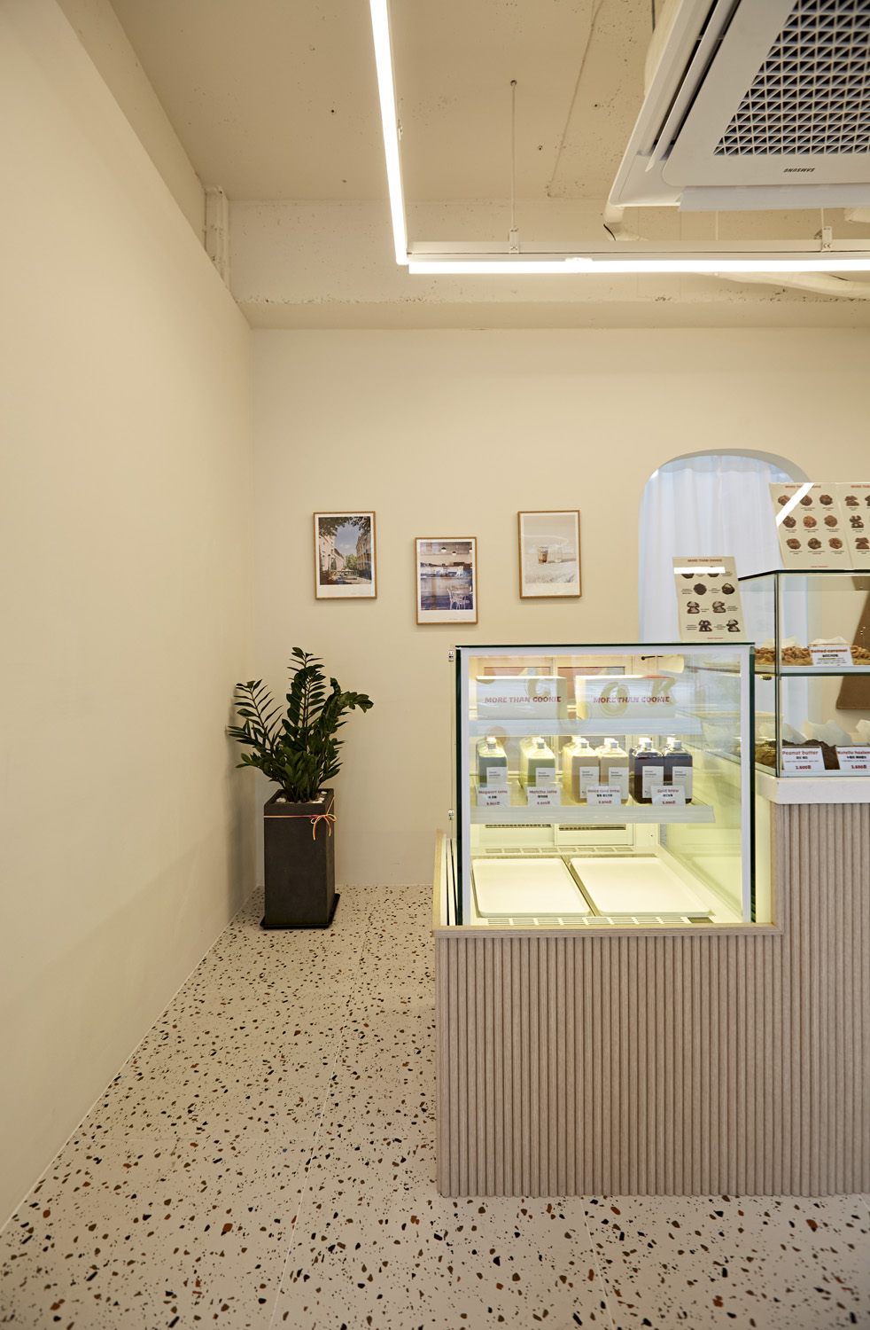 11 平小空间大变身，摩尔登 cookie 咖啡厅设计亮点解读-12