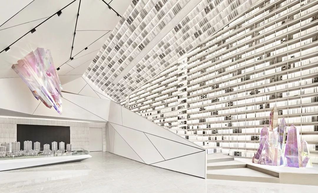 南昌旭辉宸悦江语院销售中心——活力水晶炫彩空间  矩阵纵横-3