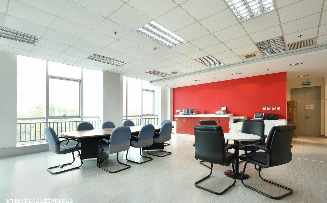现代简约风办公空间设计案例-8