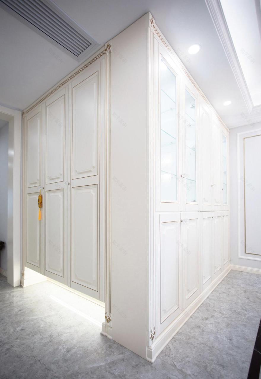 小户型逆袭!室内设计师如何将昏暗拥挤的家变宽敞明亮-39