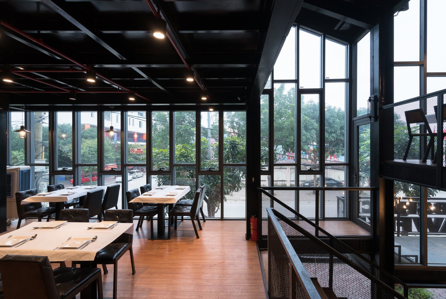 越南 Vinh 市海鲜餐厅 Crabsark & Crawfish-26