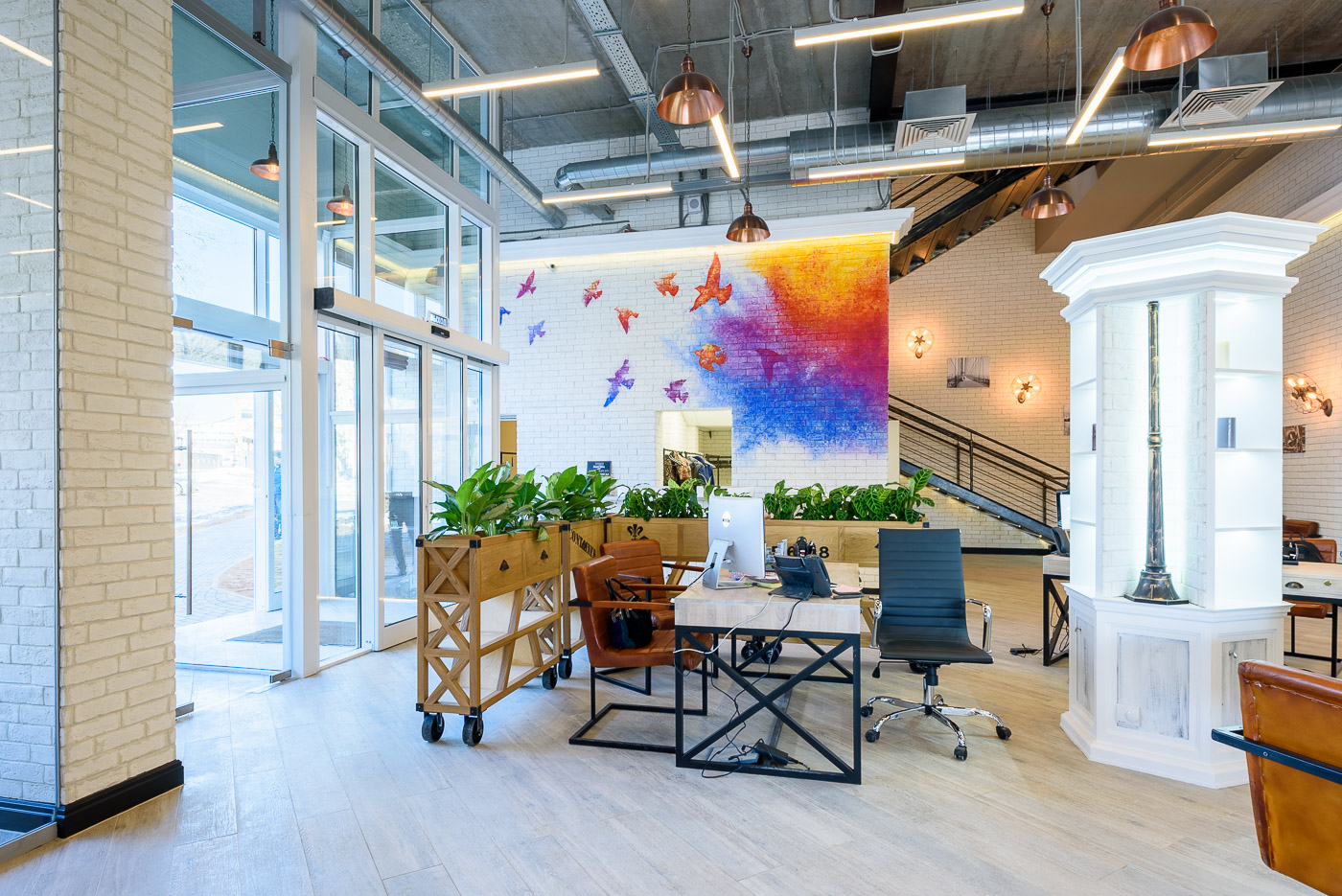 Serp & Molot Showroom | Donstroy-16