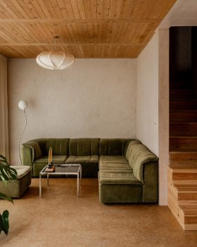 丨英国伦敦丨Nina+Co,ROAR Architects