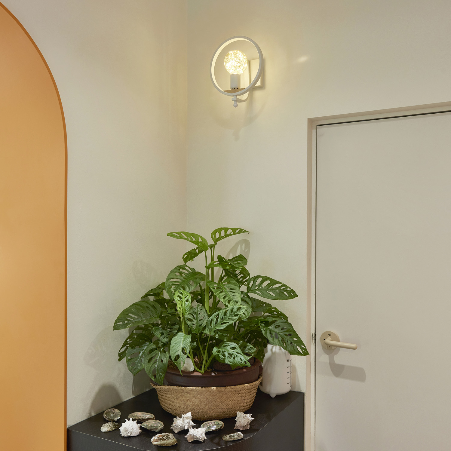 19 平米小空间，韩国设计师的惊艳咖啡厅设计-17