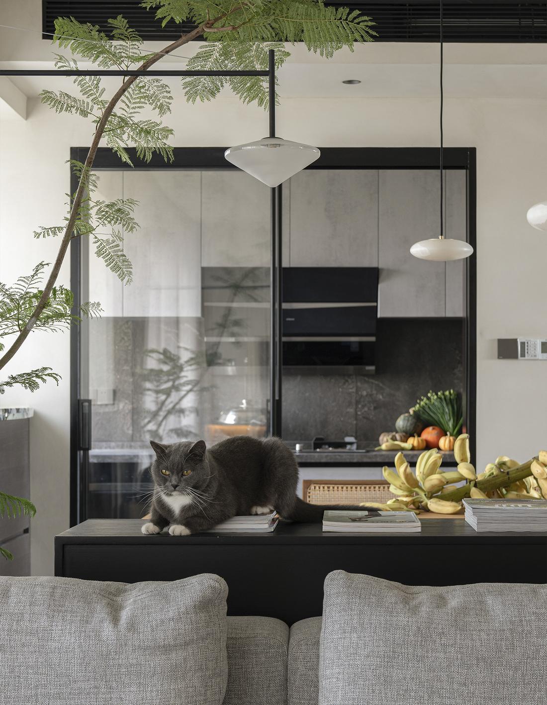 111㎡四口之家,低奢自然简约空间改造记-48