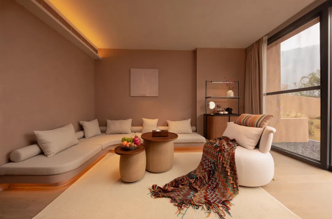 埃文·凯尔入住栖石里！拉开张家界和平之旅的序幕|AD国际设计-89