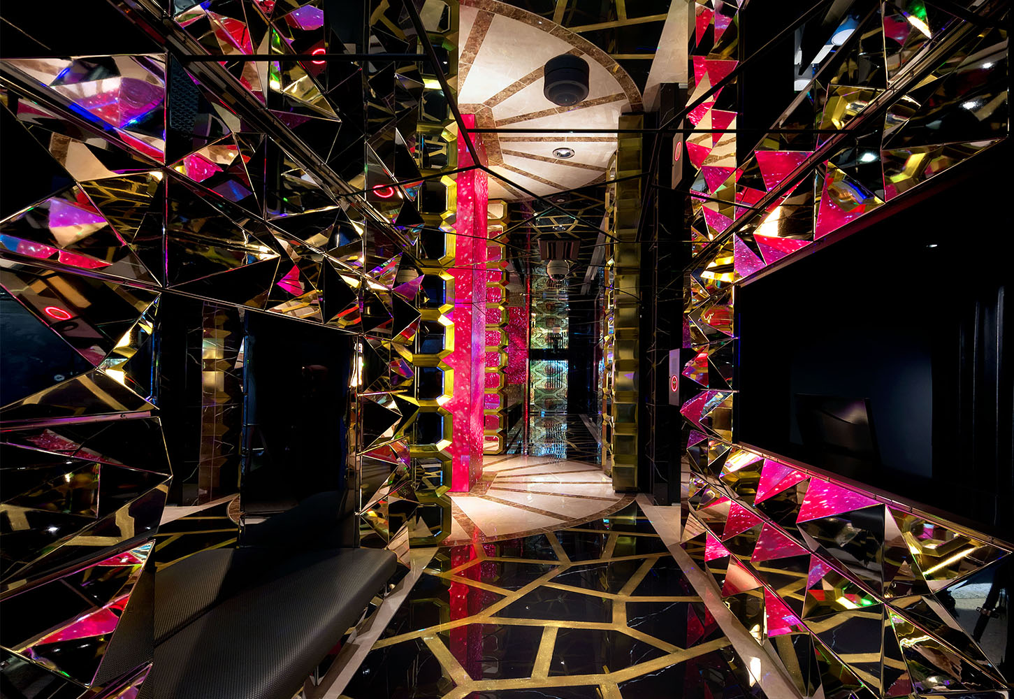 金梓石俱乐部（注：KINZISHI可能是特定名称，这里音译处理，若有更准确背景信息，可调整） 丨日本爱知丨岩本胜也＋EMBODY DESIGN-5