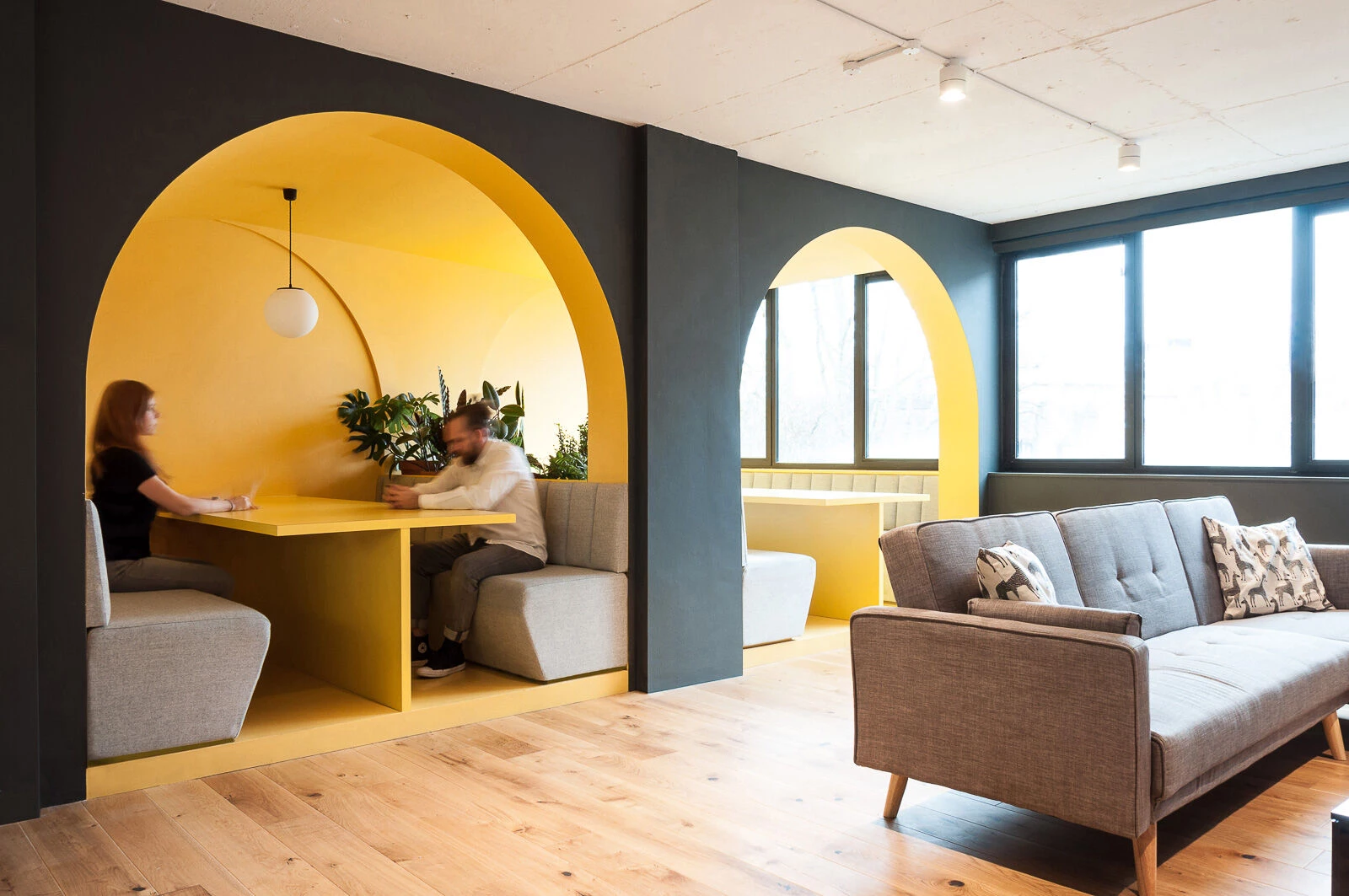 伦敦金融软件公司 Galatea 办公室的休闲空间设计-14