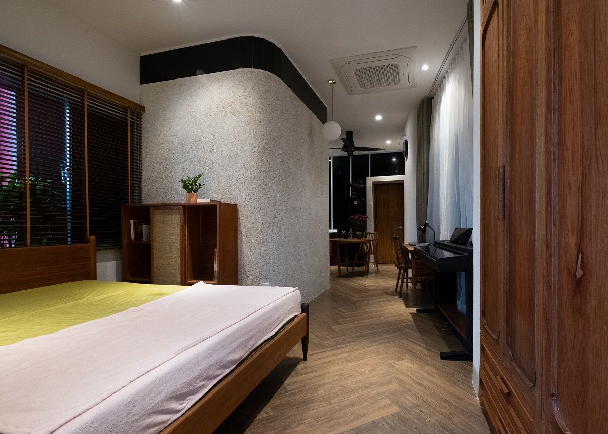 迷你公寓里的 Birmingham 咖啡馆 | 自然光与环保建材的完美融合-26