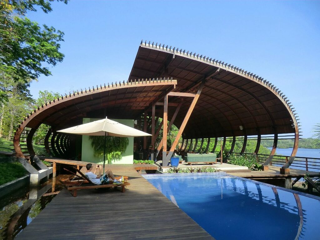 Blending Vernacular Design Elements in Contemporary Architecture-8