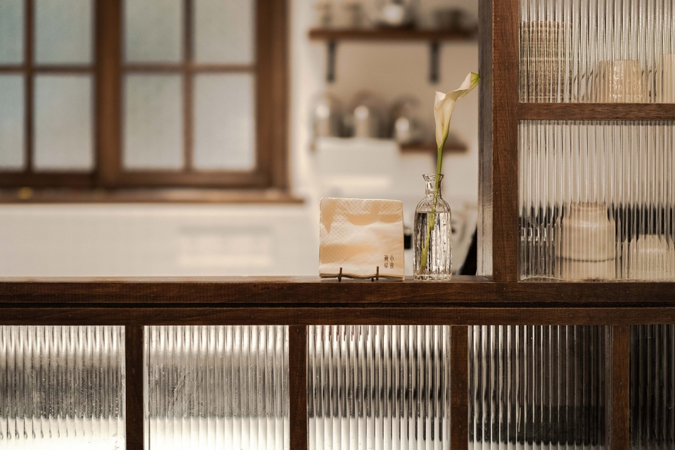 成都無早咖啡厅 | 极简日式空间的细节魅力-25