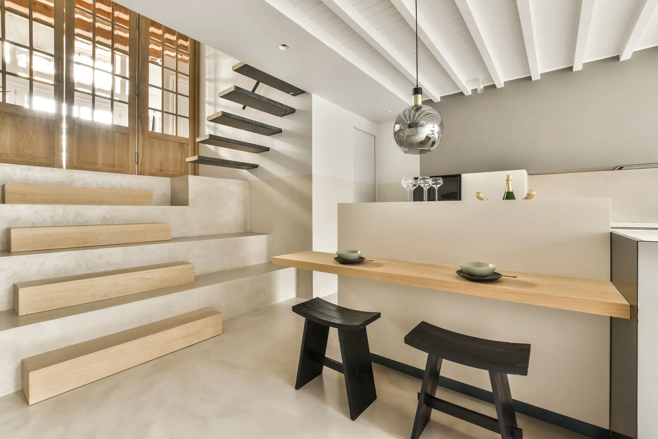 阿姆斯特丹复古多层住宅，黑灰设计诠释日式美学-7