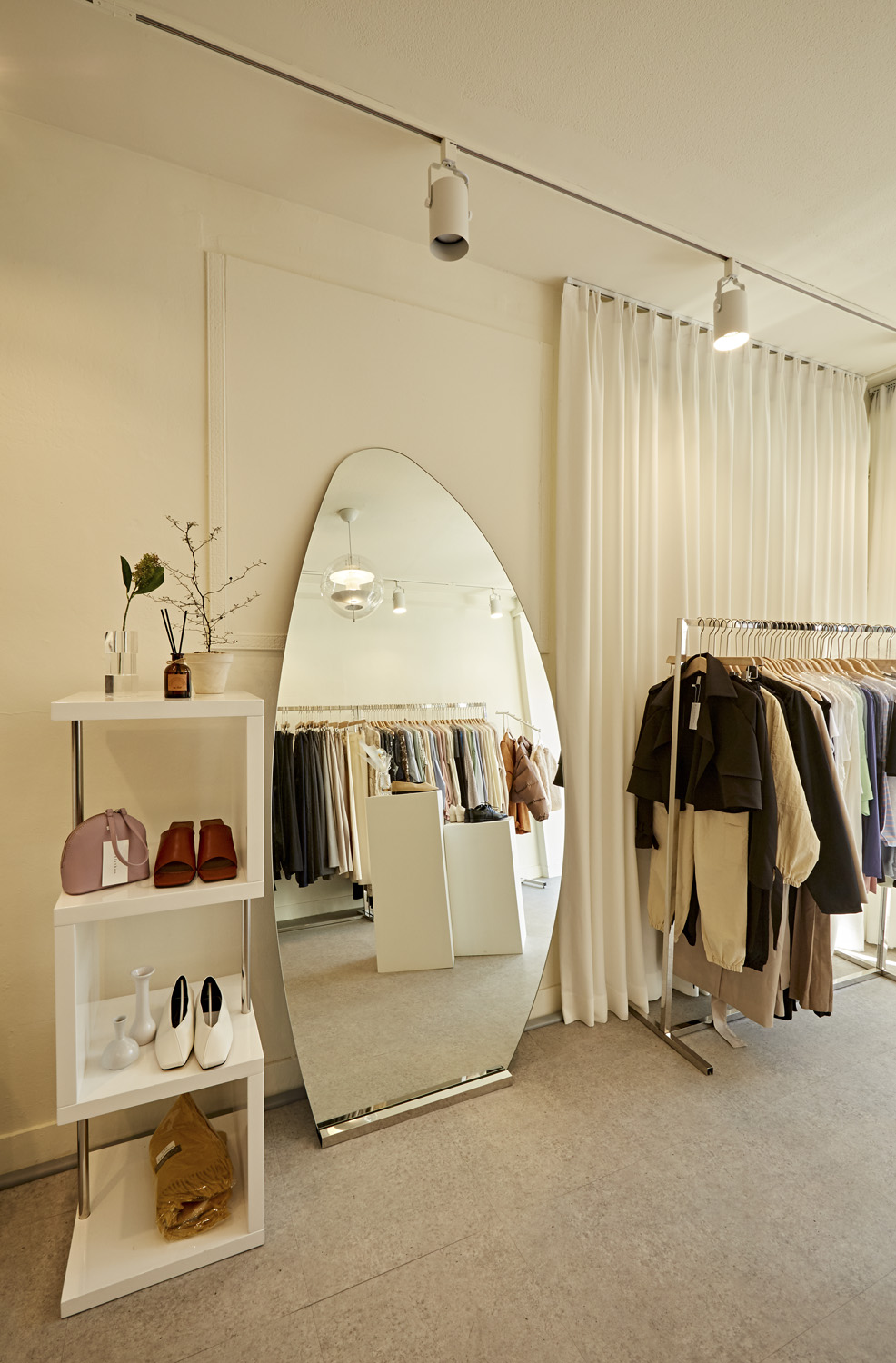 极简 7 坪衣橱空间，打造宜居生活美学-9