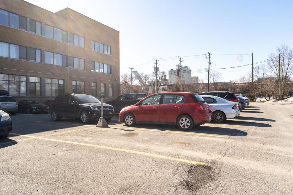 蒙特利尔比斯科特里维奥标志性建筑内的豪华公寓丨加拿大魁北克-35