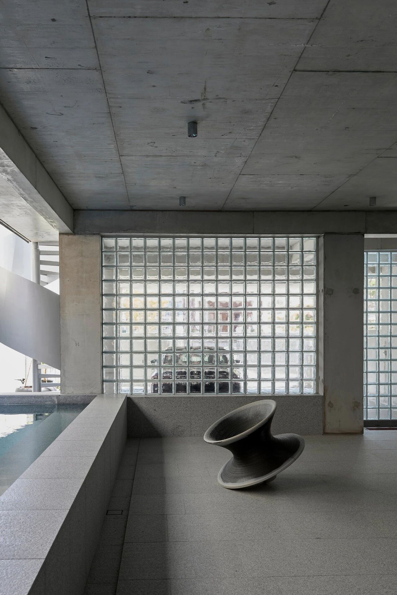 G 屋；G 宅（这里若有更多语境，能更准确翻译G代表的含义，比如可能是人名、地名首字母等） 丨Atelier01  A01-31