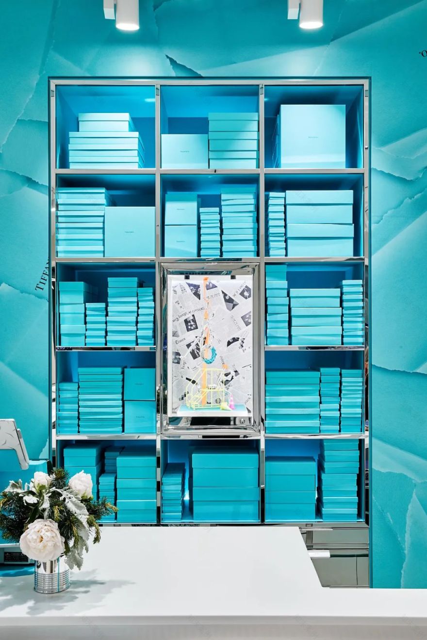【519期】Tiffany Co( 蒂芙尼)最新快闪店设计,丰富的礼物周边,增加互动性-20