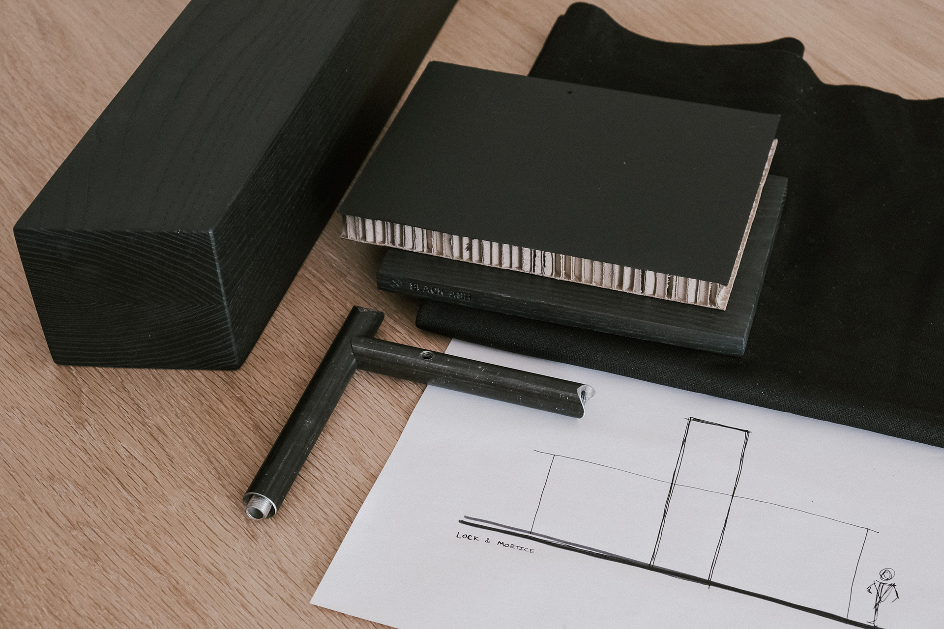 门户丨加拿大温哥华丨Colours & Shapes,Lock & Mortice-9