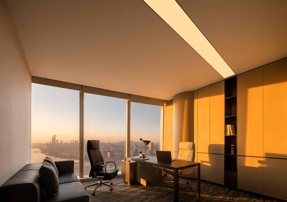 广州某企业总部办公空间丨中国广州丨广州市美林文化传播有限公司-49