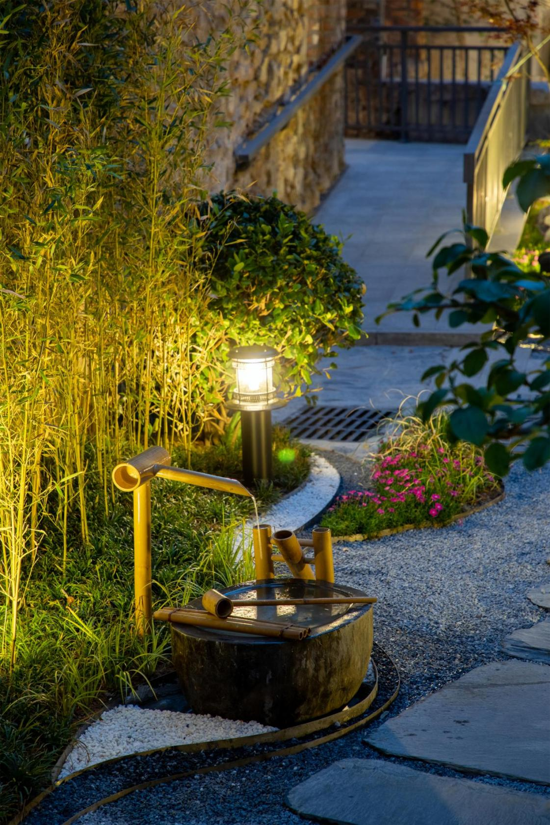 新作 邂逅岁月里的诗意旅居:山东青岛中山路顺德府客栈丨中国青岛丨山溪集（上海）空间设计咨询有限公司-15