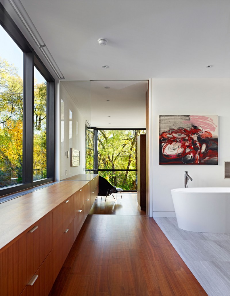 Cedarvale Ravine House by Drew Mandel Architects-10