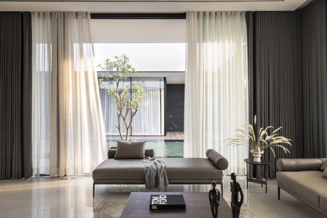 印度卢迪亚纳极简主义住宅设计丨极简主义建筑与设计工作室-9