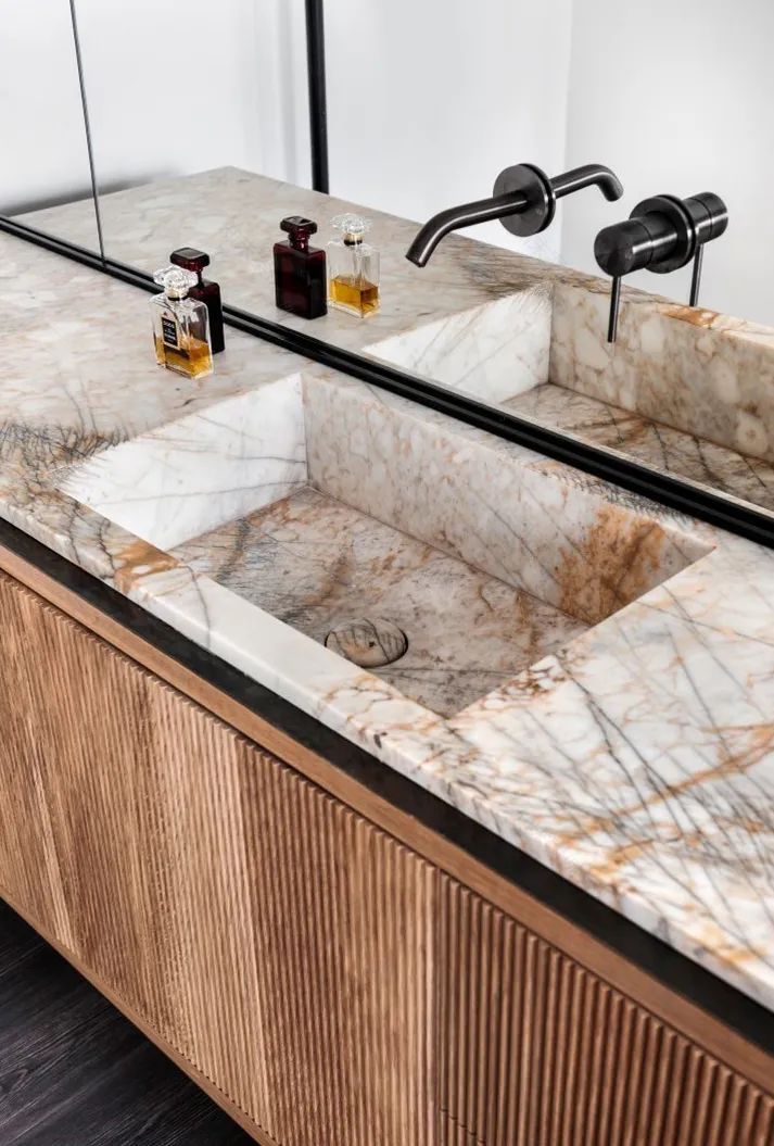 特拉维夫顶层住宅,黑白色调的时尚空间-80