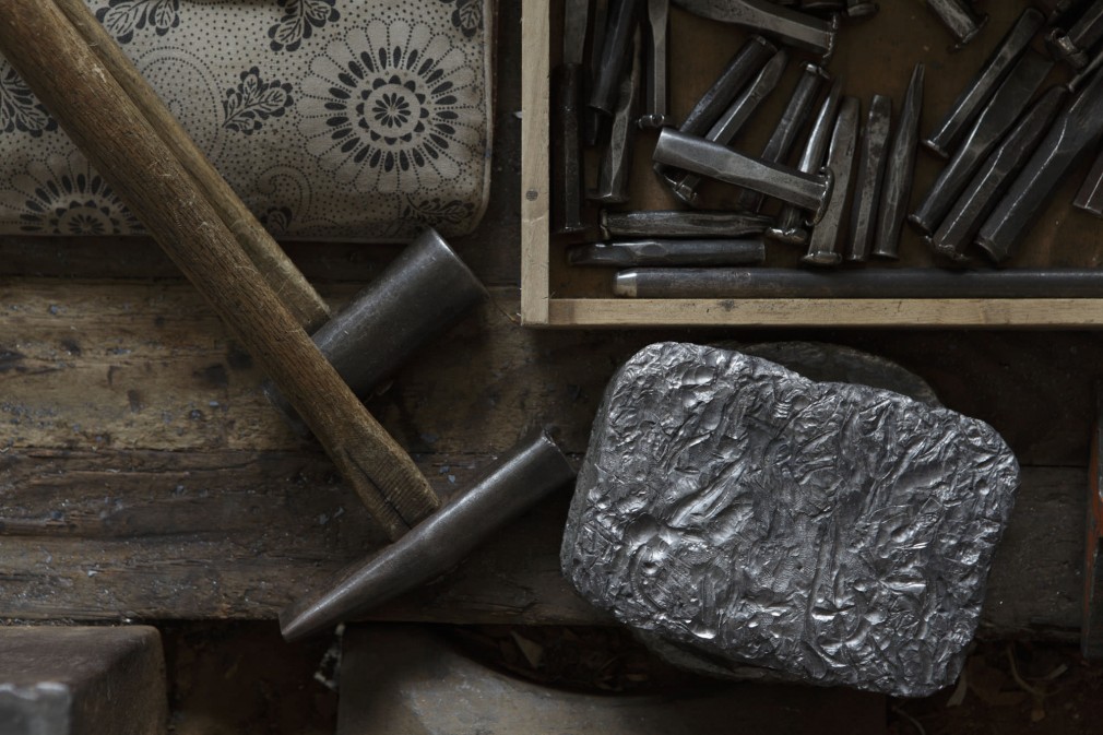 藤里木工×ロン・ジラッド岩谷堂箪笥开发项目丨日本岩手丨藤里木工,ロン・ジラッド,田渕智也-16