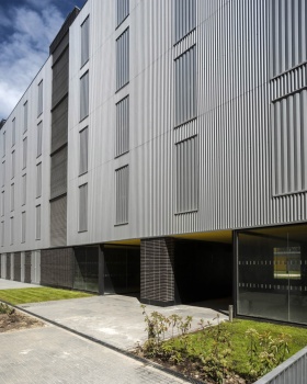 马德里 Carabanchel 社会住宅