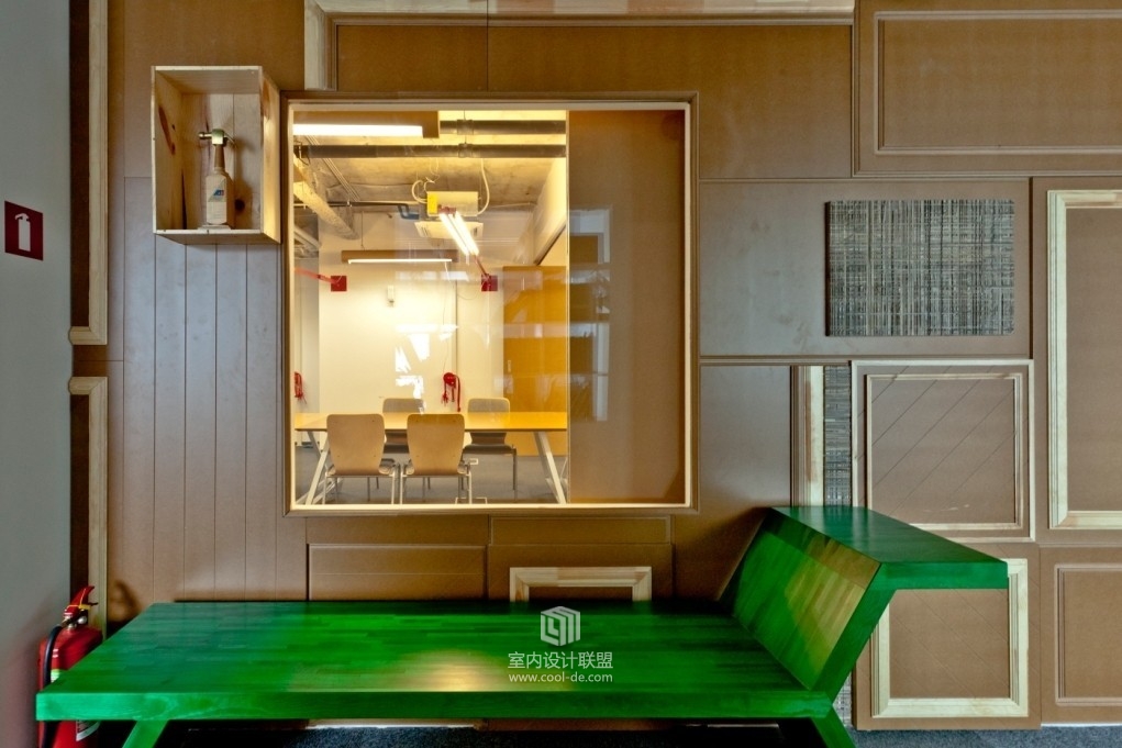 McCann-Erickson 办公室-18