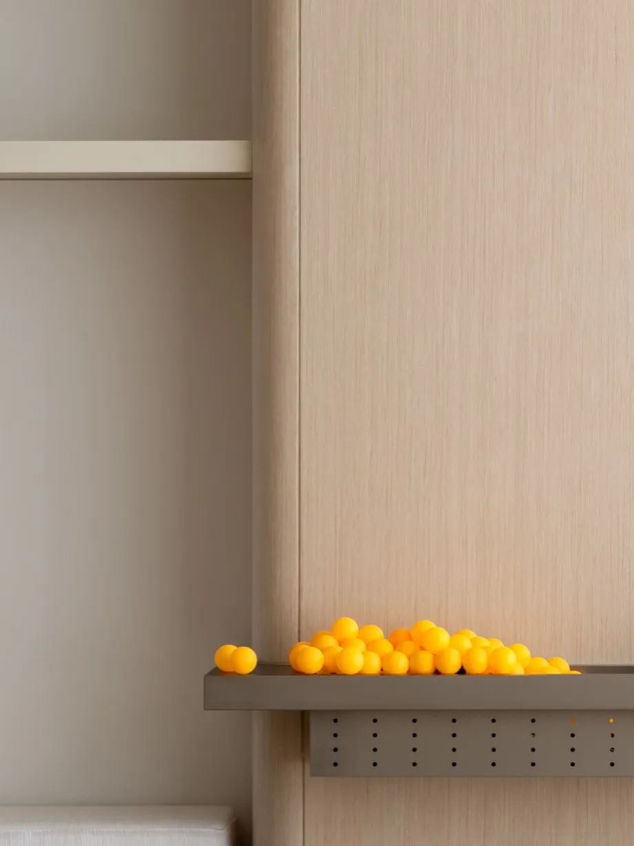 在80㎡的公寓里，用软装实现娱乐和工作的自由切换 | X-ZOO-48