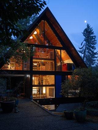 Airbnb 上的九大精美 A 框架度假屋-3