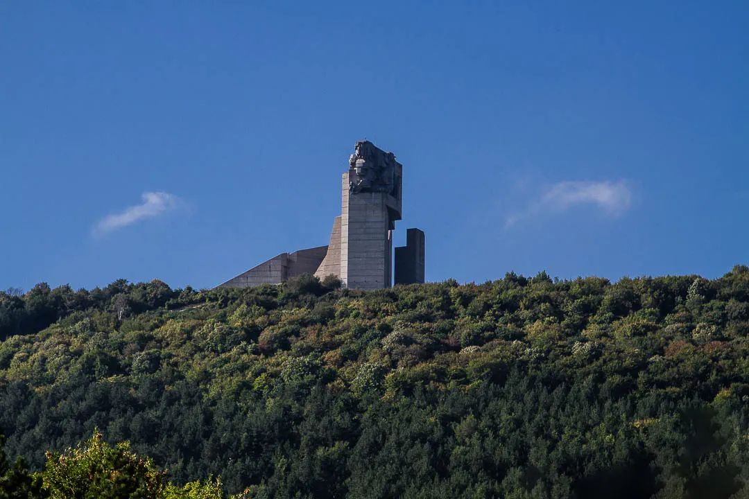 苏联粗野主义建筑及雕塑作品赏析丨多位设计师-62